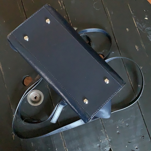 NWOT ZARA Navy Blue Handbag w/ Shoulder Strap - Picture 13 of 16